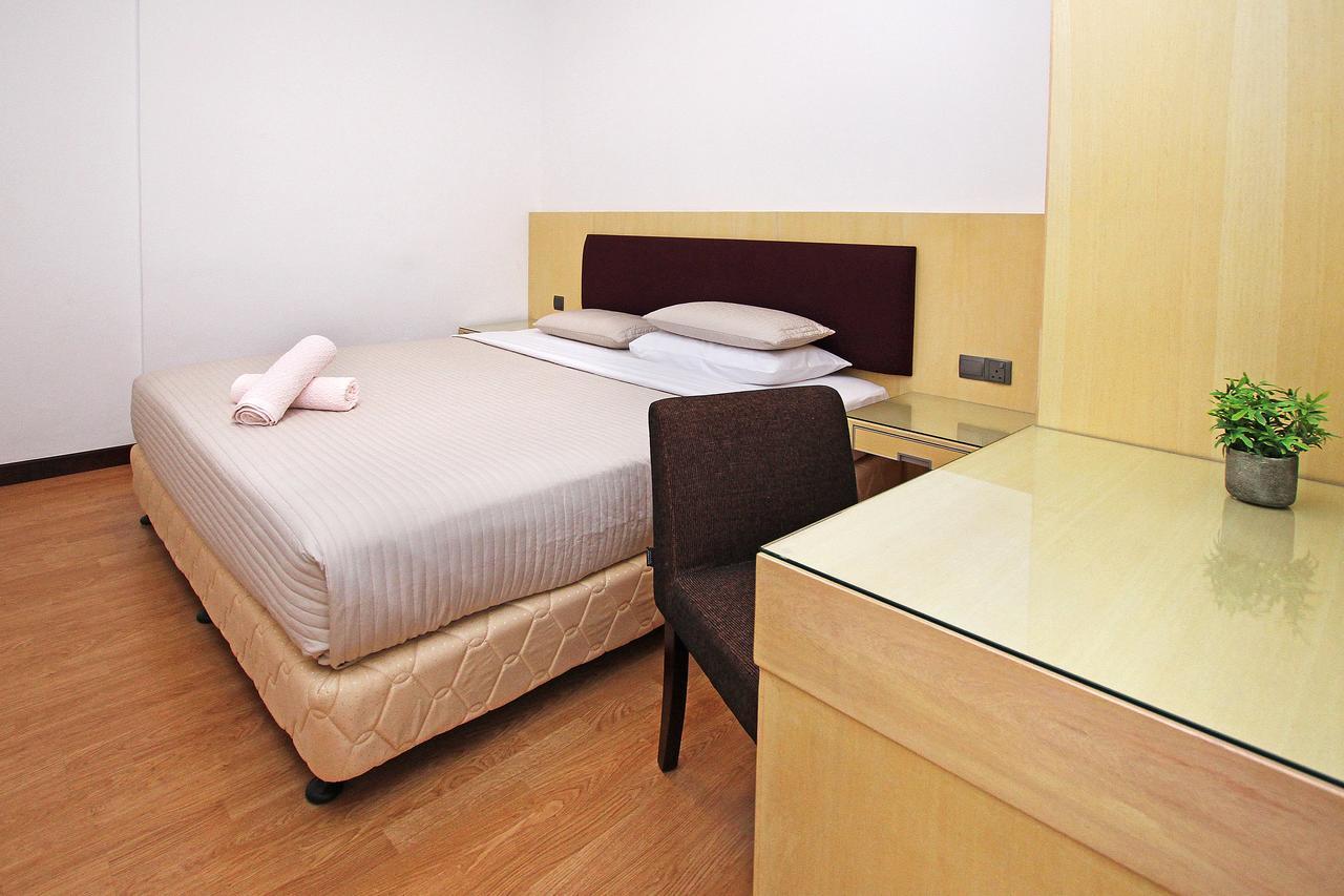 Bernard Holiday Home @ Imperial Suites 쿠칭 외부 사진