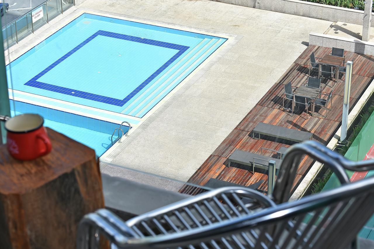 Bernard Holiday Home @ Imperial Suites 쿠칭 외부 사진