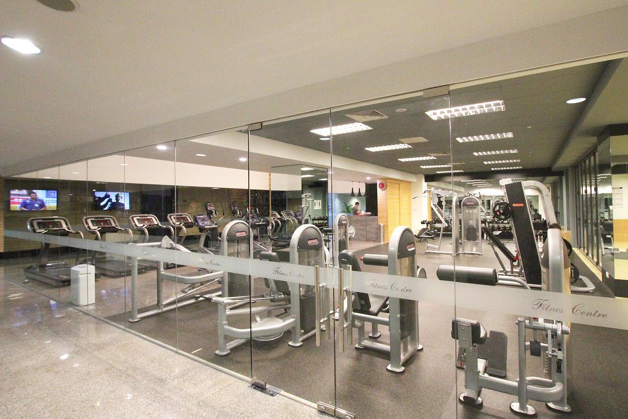 Bernard Holiday Home @ Imperial Suites 쿠칭 외부 사진