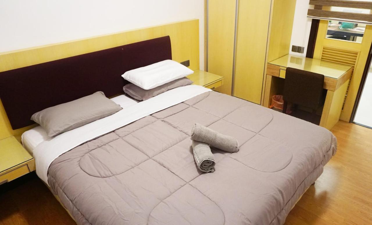 Bernard Holiday Home @ Imperial Suites 쿠칭 외부 사진
